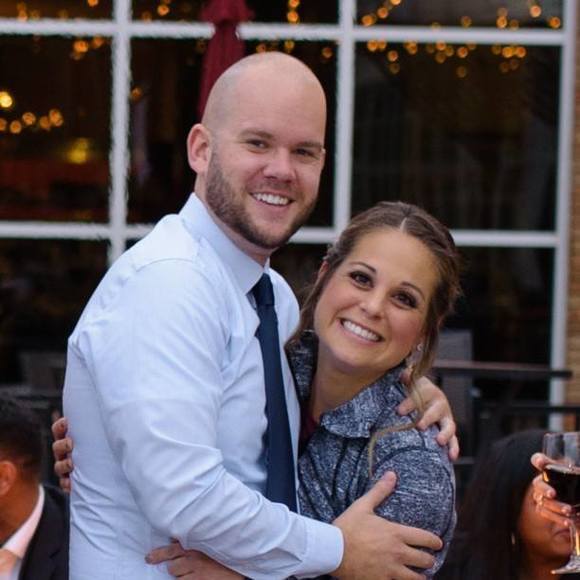 Meet your Posher, Becca - Picture 1 of 1